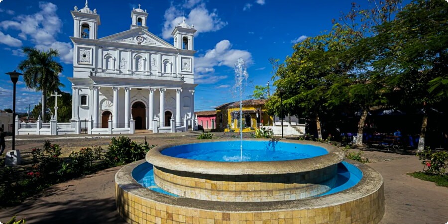 El Salvador Unveiled