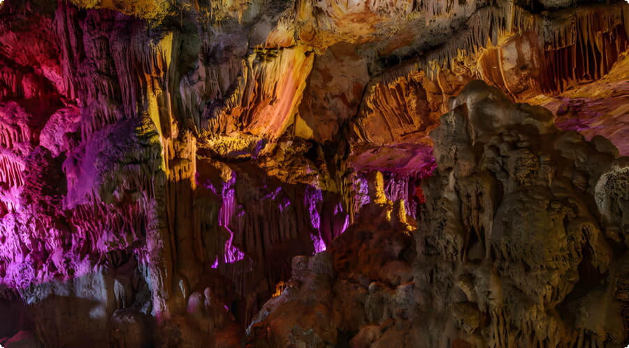 Grotte de Sfendoni